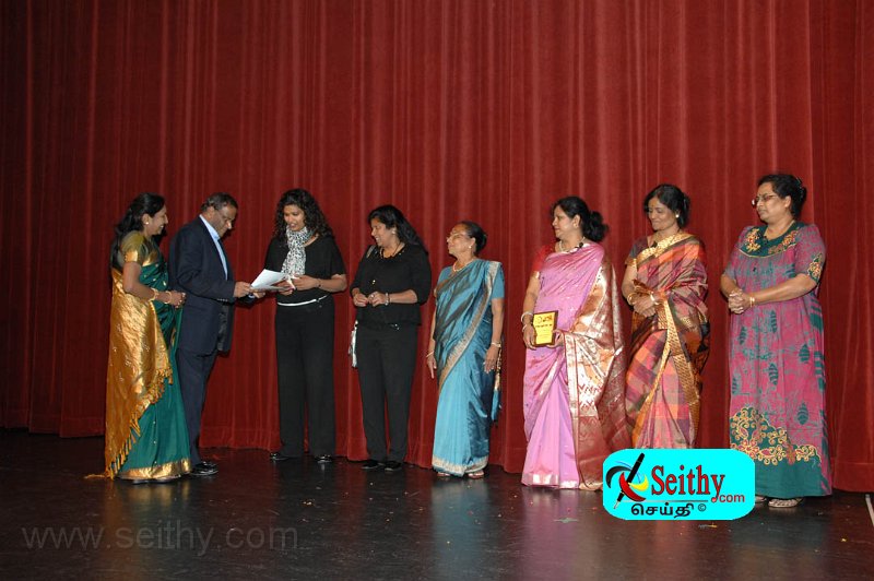 Jaffna-Hindu121013Toronto (117).jpg